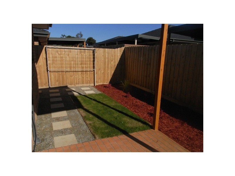 6/1A Annette Court, Hastings VIC 3915