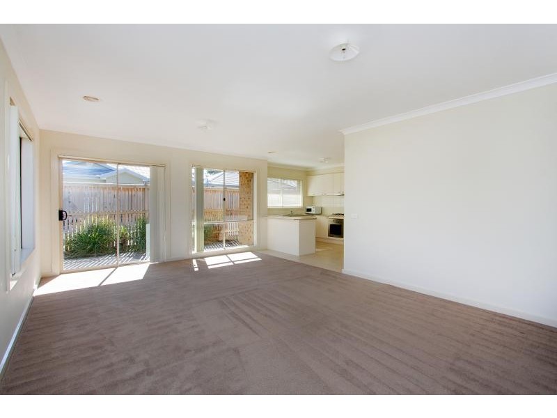 2 The Sheedy Way, Hastings VIC 3915