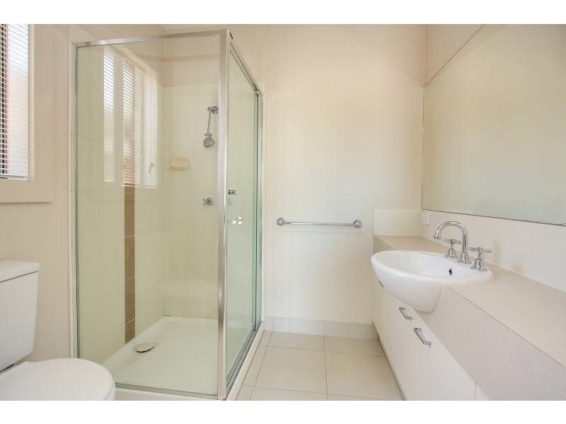 18 James Hird Drive, Hastings VIC 3915