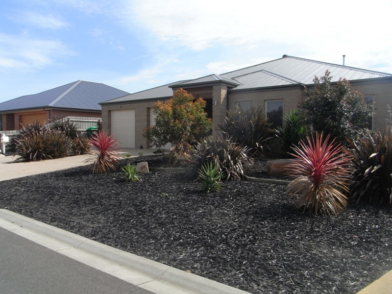 4 Lewis Street, Hastings VIC 3915