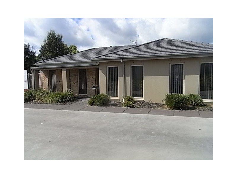 41 James Hird Drive, Hastings VIC 3915