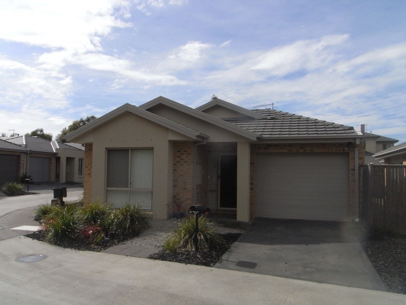 17 James Hird Drive, Hastings VIC 3915