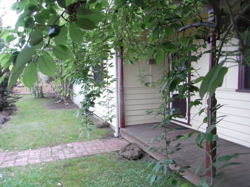 8 Myers Road, Bittern VIC 3918