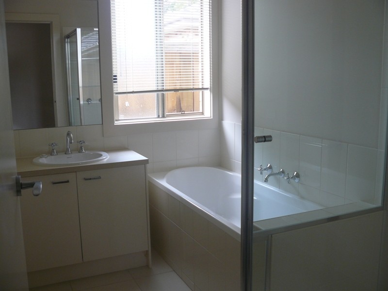 21 James Hird Drive, Hastings VIC 3915