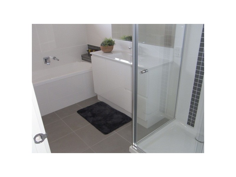 22/1A Annette Court, Hastings VIC 3915