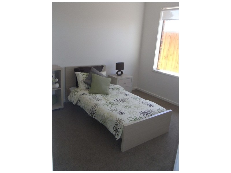 21/1A Annette Court, Hastings VIC 3915