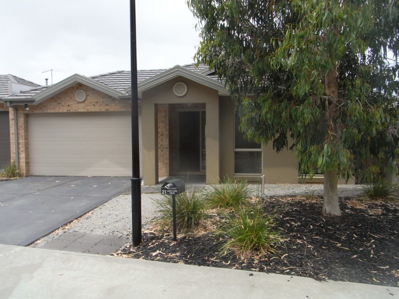 21 James Hird Drive, Hastings VIC 3915