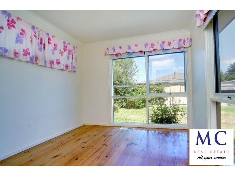 10 Peterson Street, Crib Point VIC 3919