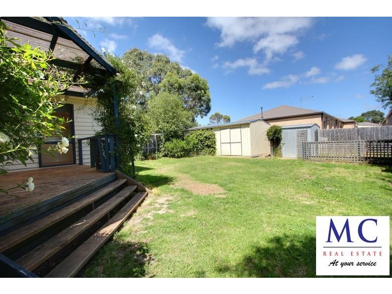 10 Peterson Street, Crib Point VIC 3919