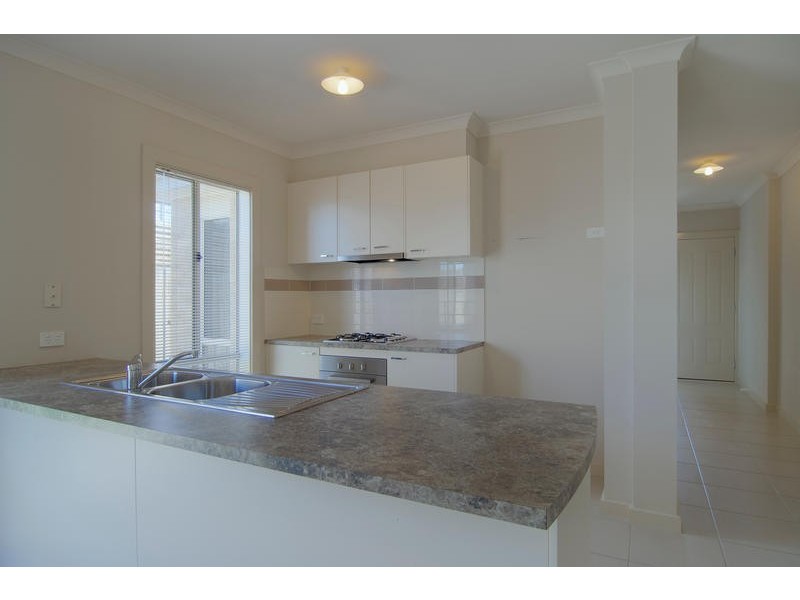 31 Reid Parade, Hastings VIC 3915