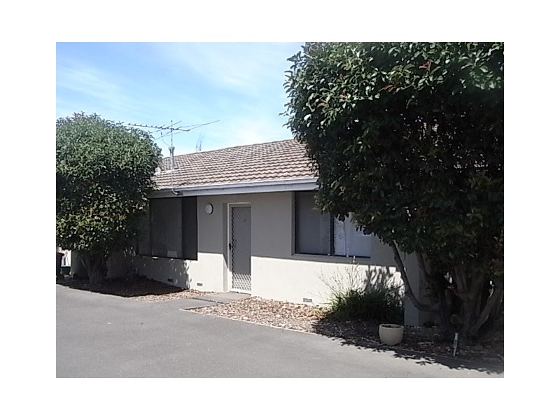 2/5 Arthur Street, Hastings VIC 3915