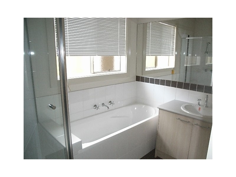 23 James Hird Drive, Hastings VIC 3915