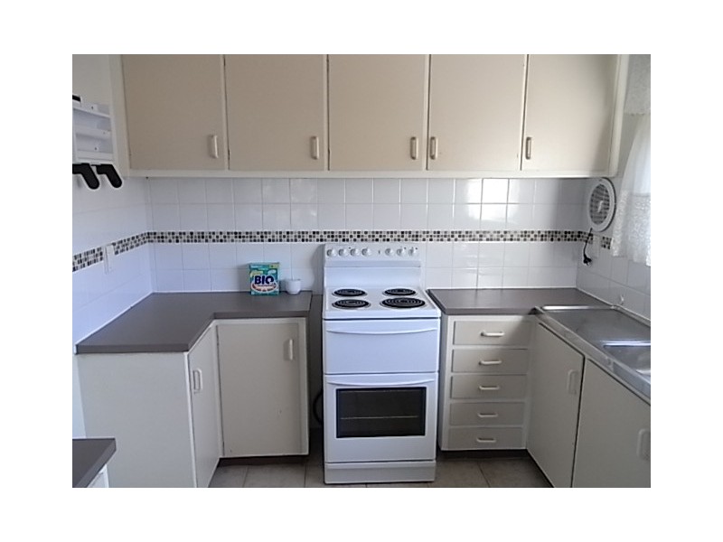 2/32 Victoria Street, Hastings VIC 3915