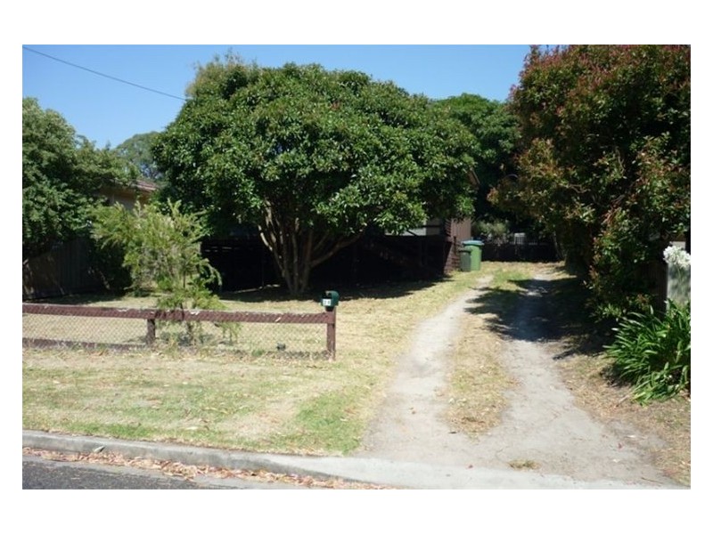 24 Martin Street, Rosebud VIC 3939