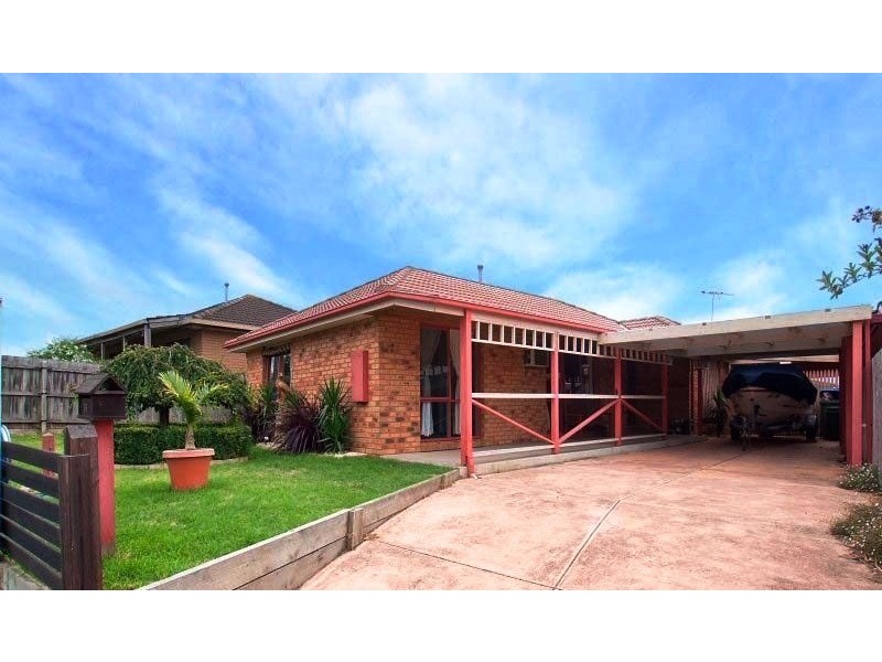 16 Hilltop Rise, Hastings VIC 3915