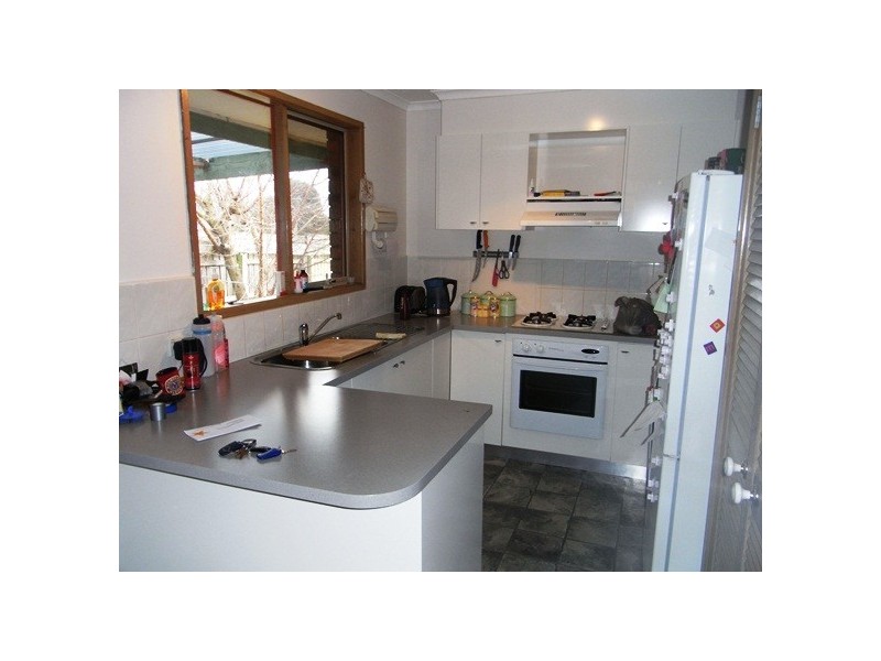 16 Hilltop Rise, Hastings VIC 3915