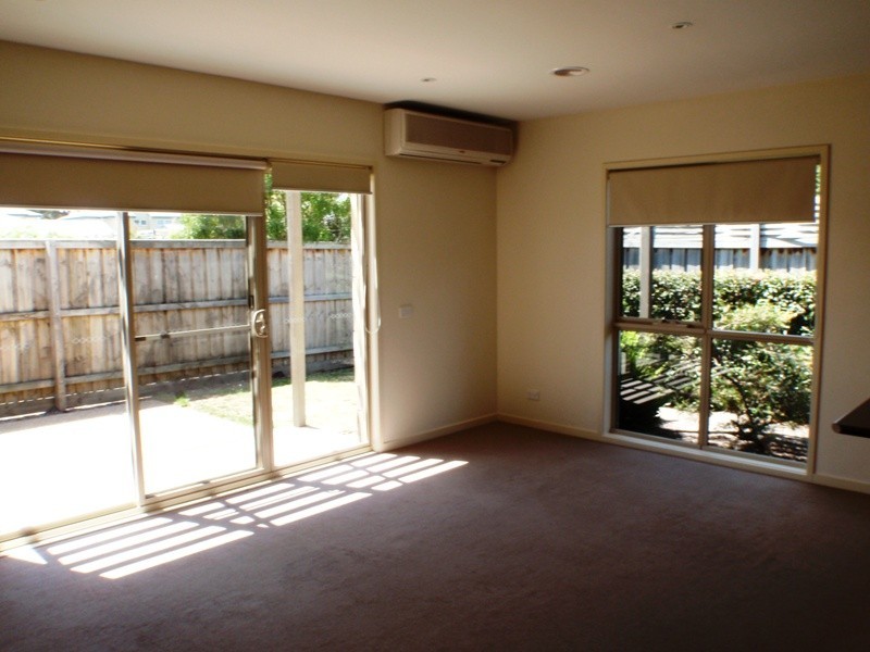 3/15 Albert Street, Hastings VIC 3915