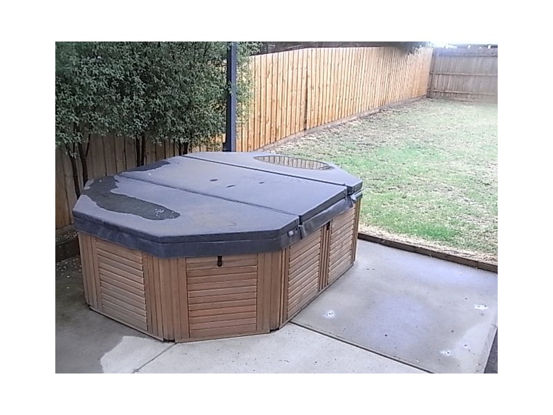 37 Allied Drive, Carrum Downs VIC 3201