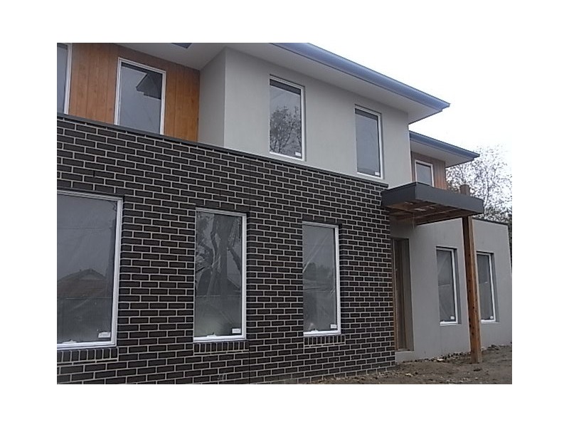 1 & 2/9 Venice Street, Mornington VIC 3931