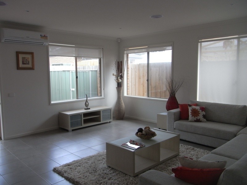 23/1a Annette Close, Hastings VIC 3915