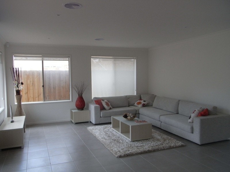 23/1a Annette Close, Hastings VIC 3915