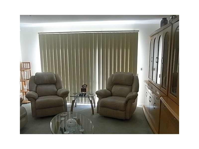 4/28 Eramosa Road West, Somerville VIC 3912