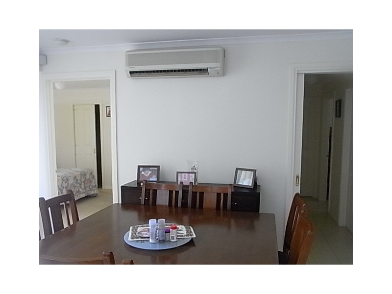 4/28 Eramosa Road West, Somerville VIC 3912