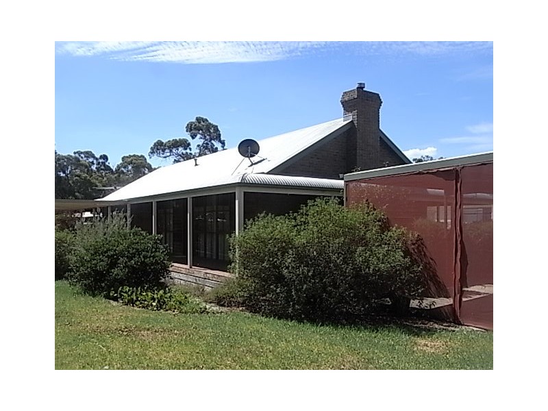 92 Creswell Street, Crib Point VIC 3919