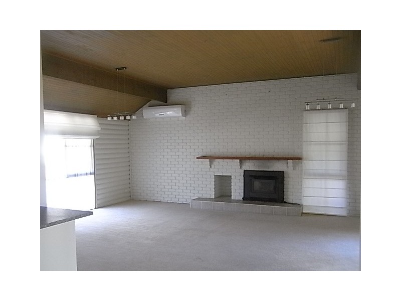 92 Creswell Street, Crib Point VIC 3919