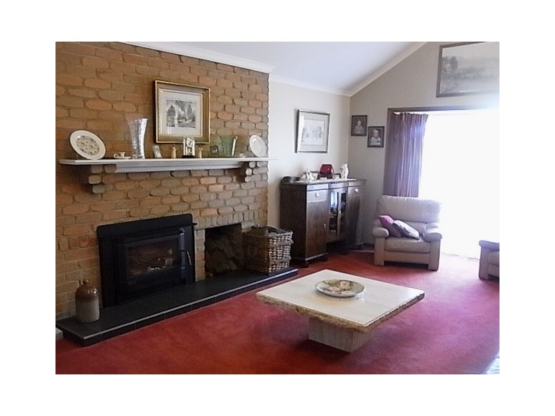 2 Oak Court, Somerville VIC 3912