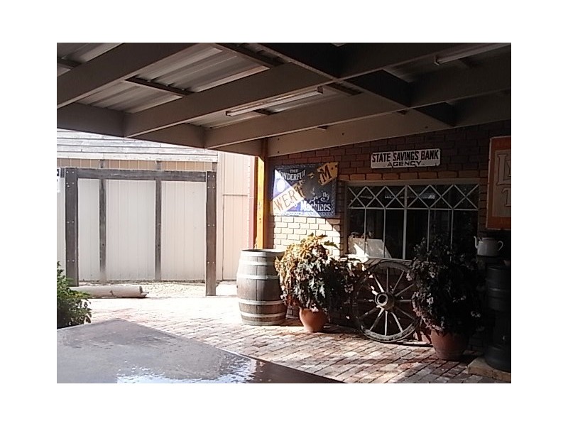 2 Oak Court, Somerville VIC 3912