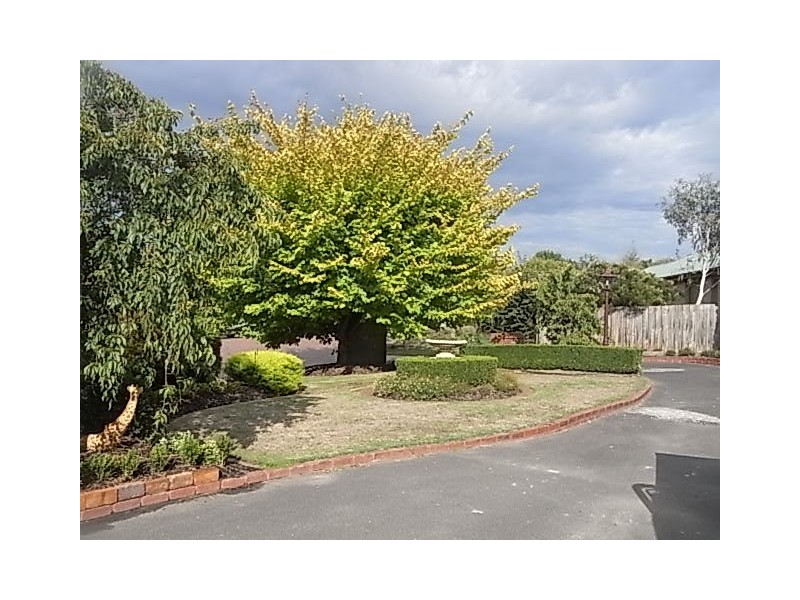 2 Oak Court, Somerville VIC 3912