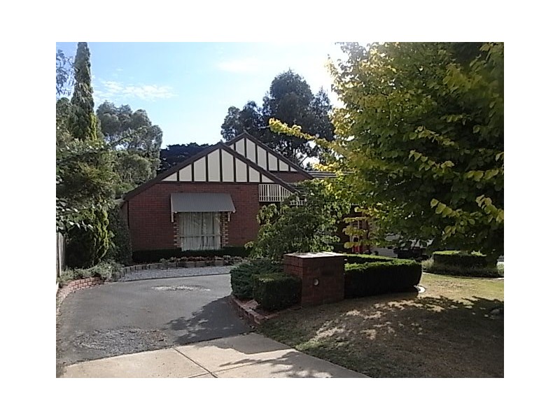 2 Oak Court, Somerville VIC 3912