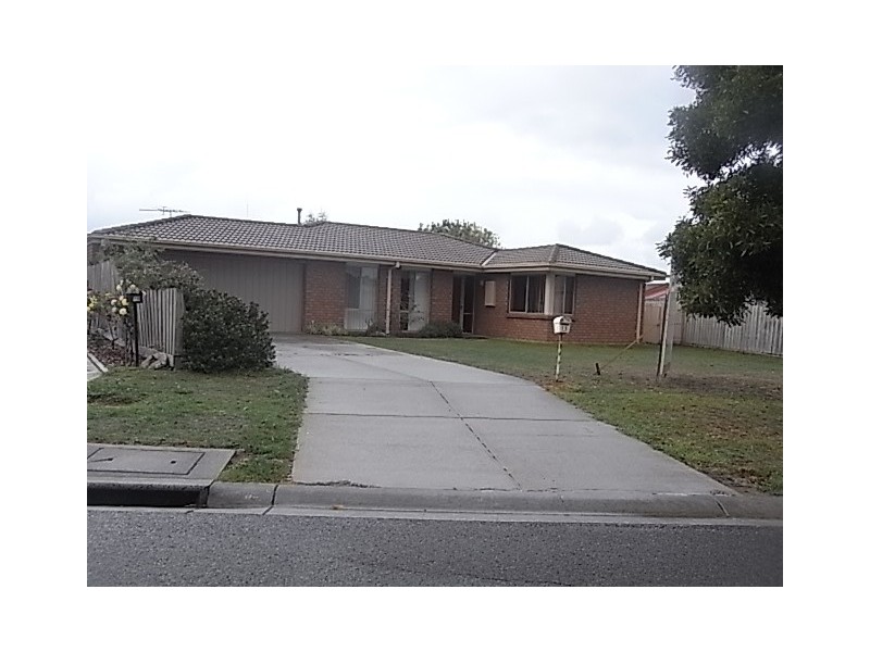 11 Merlebah Court, Hastings VIC 3915