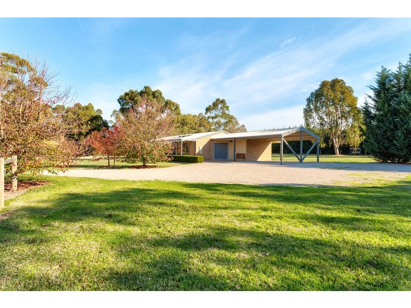 24 Lefroy Lane, Hastings VIC 3915