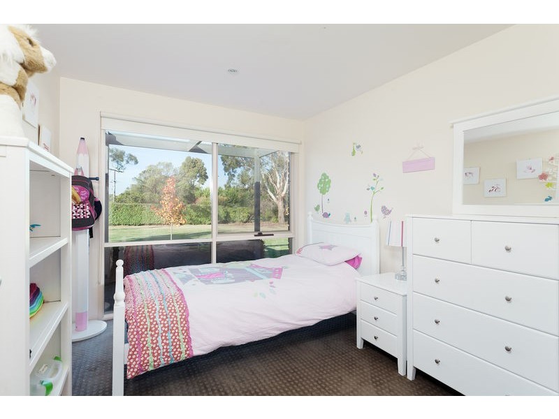 24 Lefroy Lane, Hastings VIC 3915