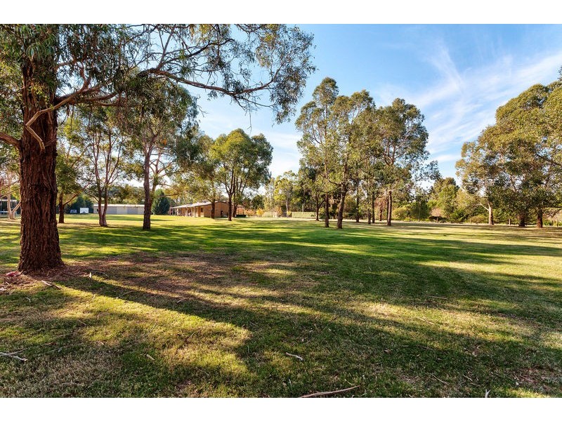 24 Lefroy Lane, Hastings VIC 3915