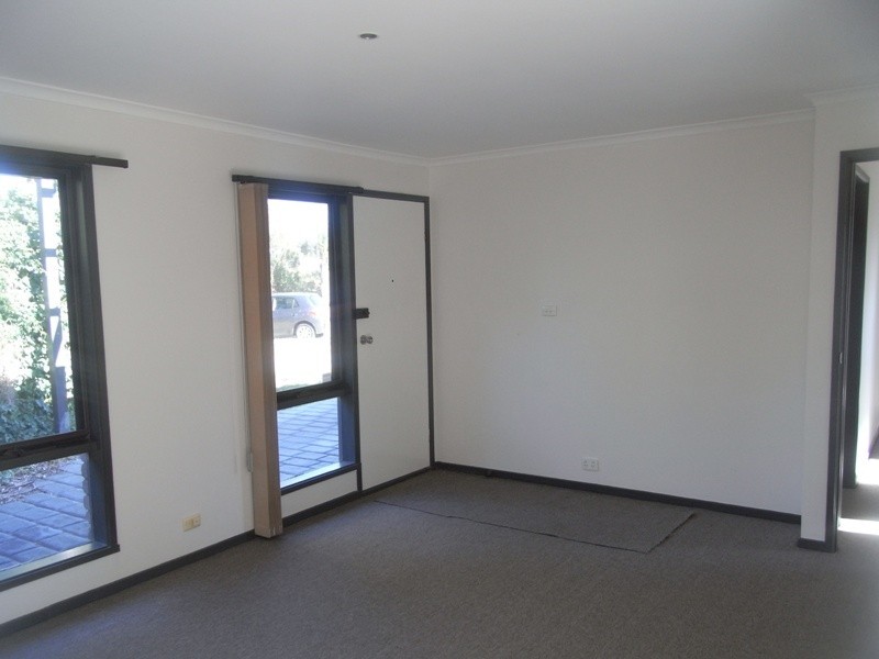 15 Railway Crescent, Hastings VIC 3915