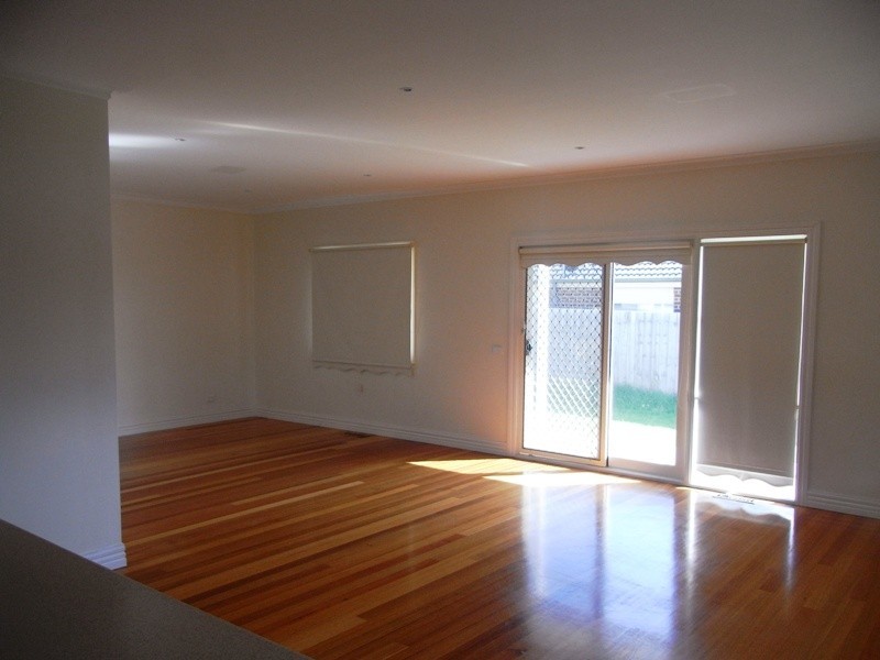 7 Mary Grove, Hastings VIC 3915