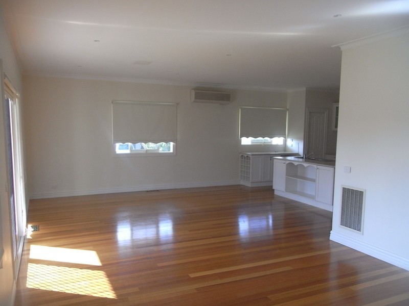 7 Mary Grove, Hastings VIC 3915