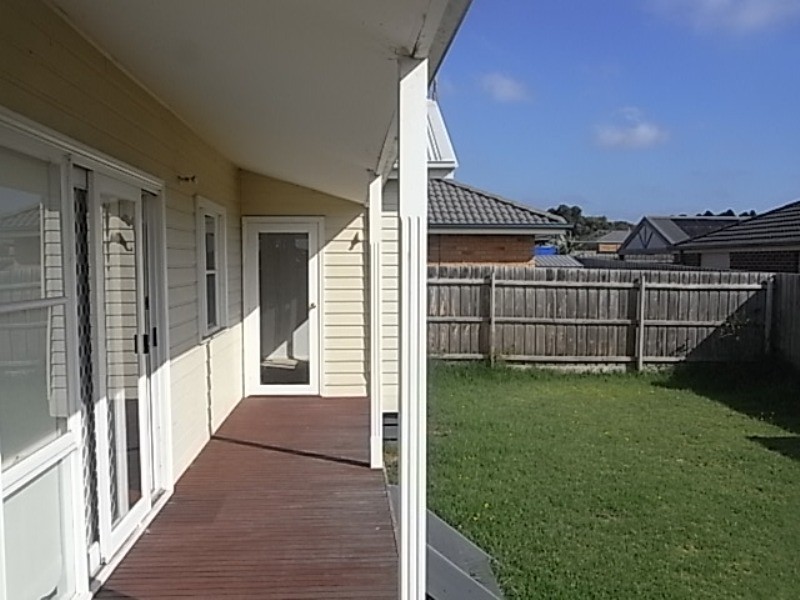 7 Mary Grove, Hastings VIC 3915