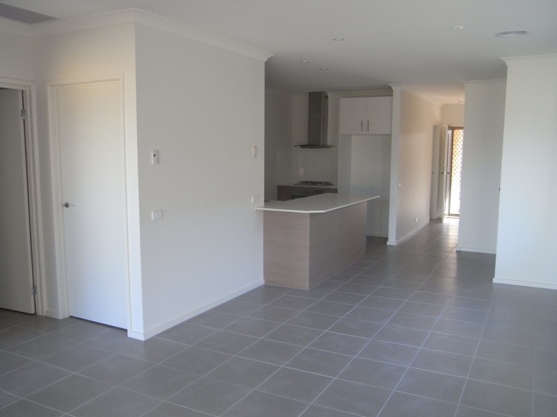 18/1A Annette Court, Hastings VIC 3915