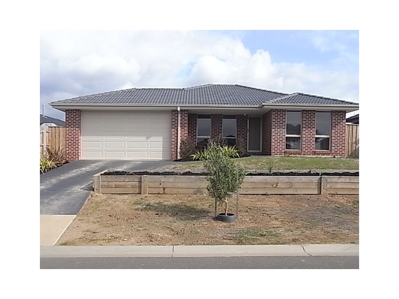 24 Olivia Way, Hastings VIC 3915