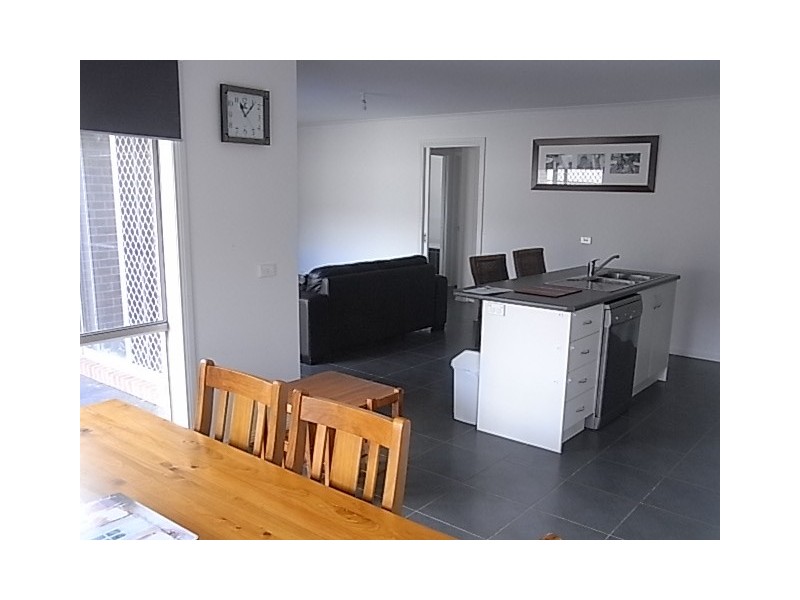 24 Olivia Way, Hastings VIC 3915