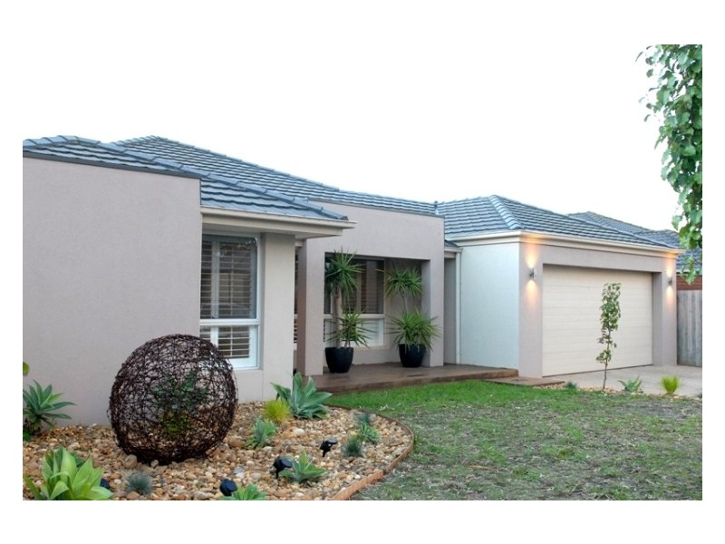 11 Isis Place, Hastings VIC 3915