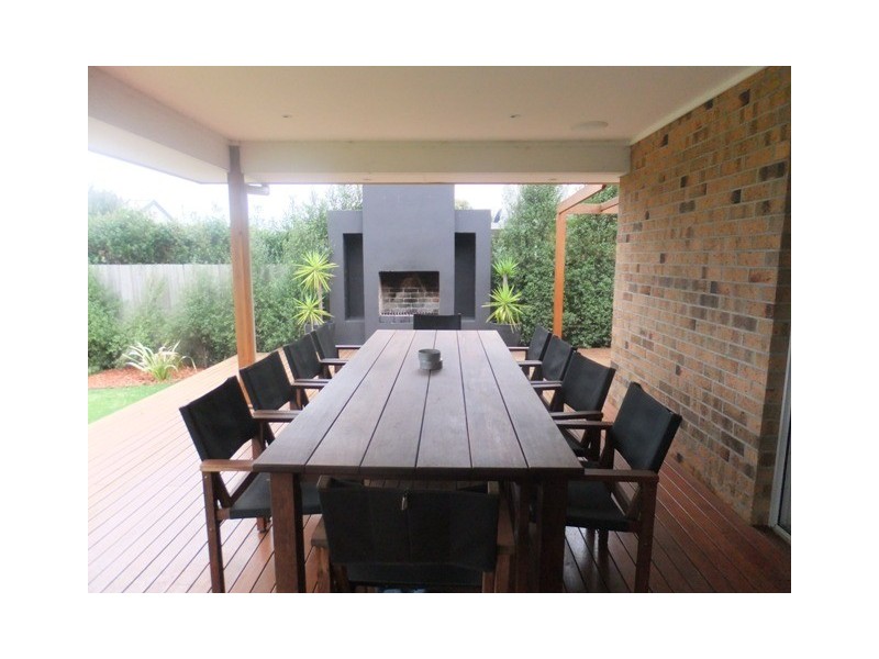 11 Isis Place, Hastings VIC 3915