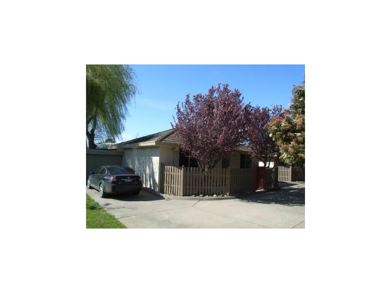 3/14  Martin Street, Hastings VIC 3915