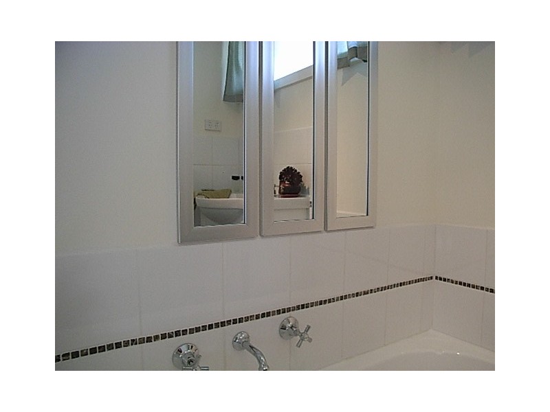 2/14  Martin St, Hastings VIC 3915