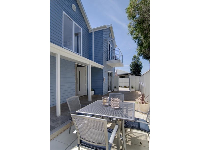 2A  Douglas St, Hastings VIC 3915