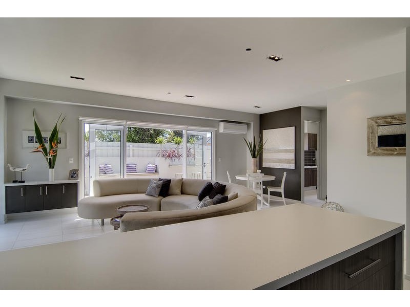 2A  Douglas St, Hastings VIC 3915